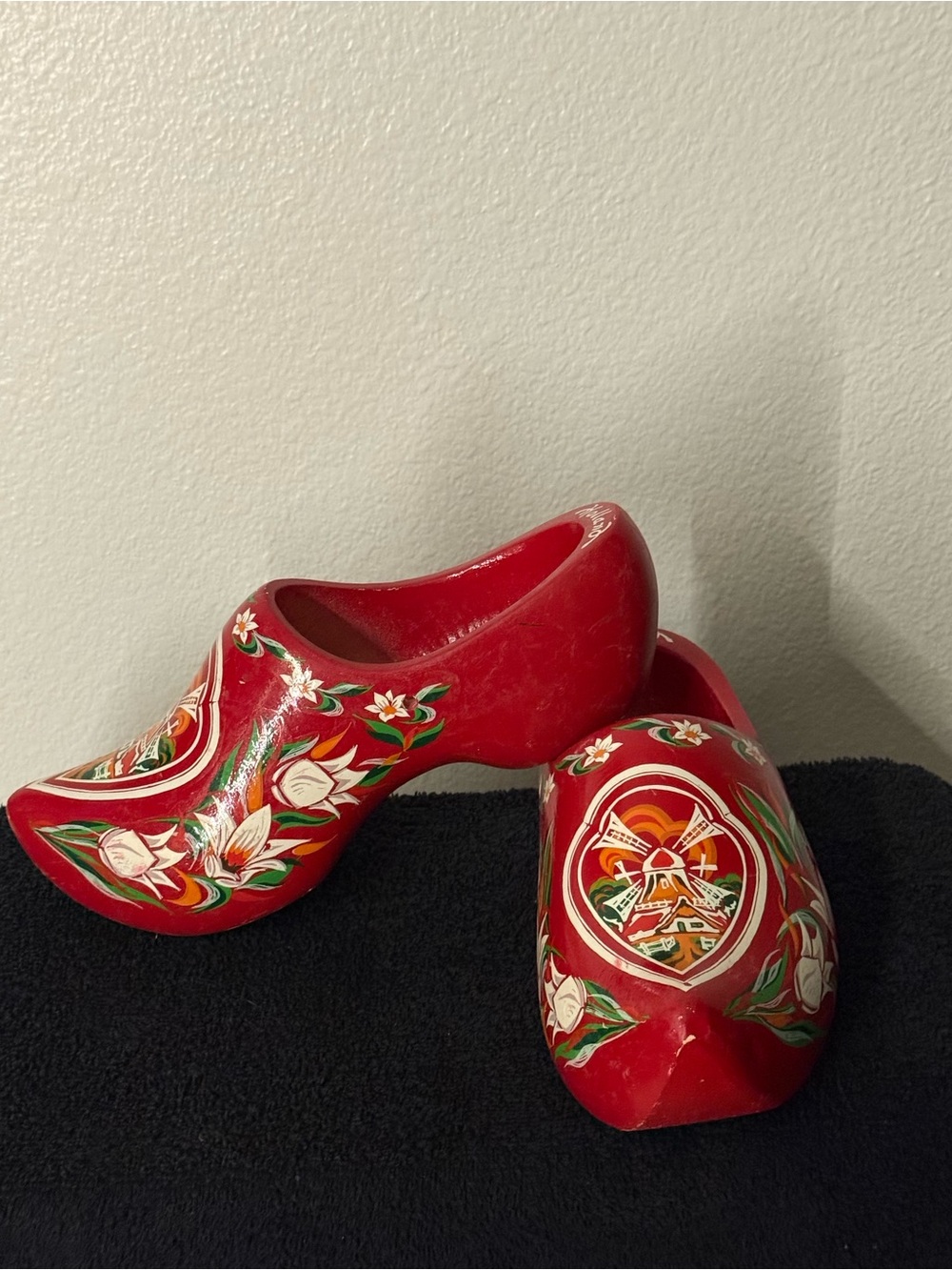 Hand-Painted Red Floral Dutch Clogs for Women
